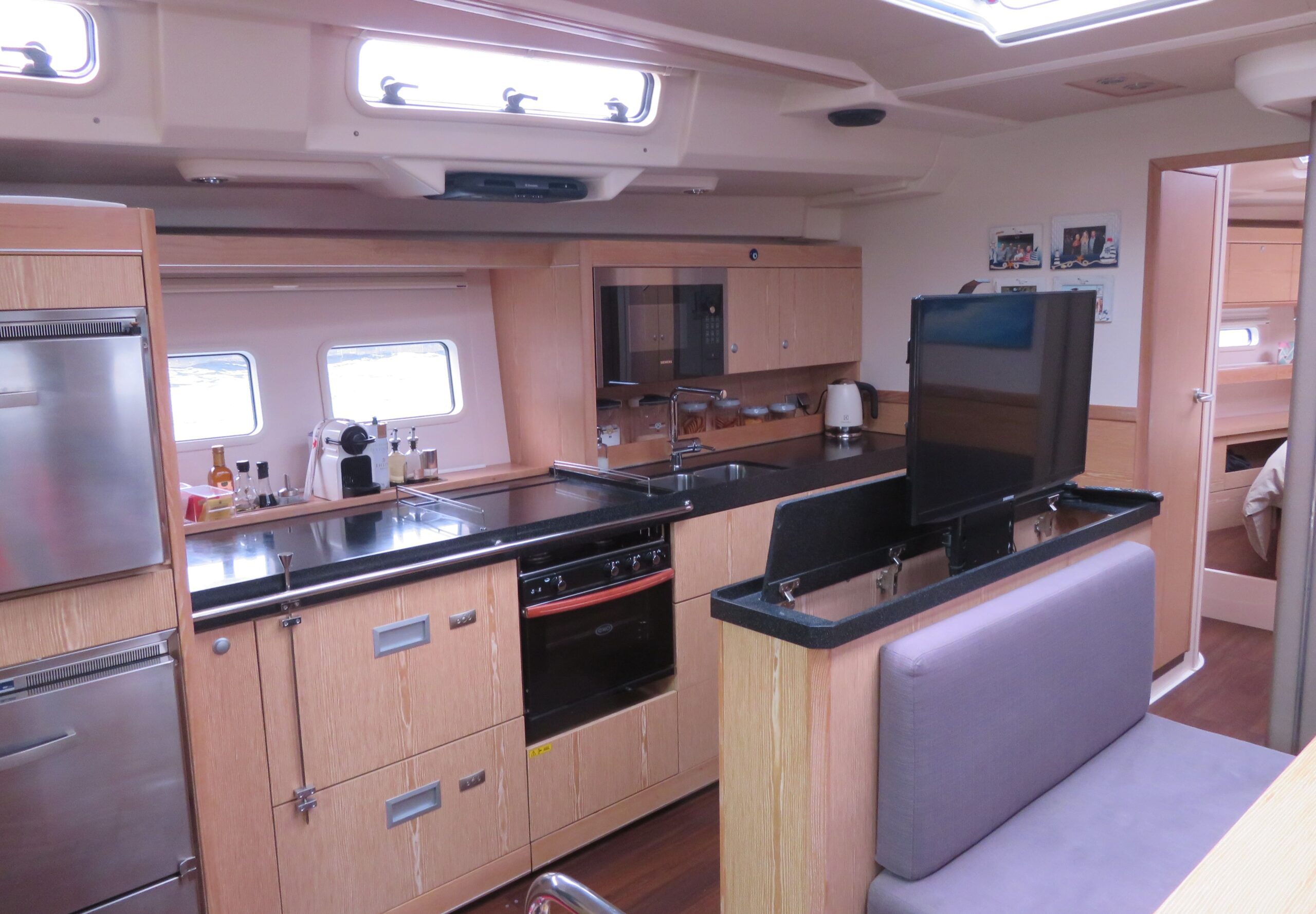 Hanse 575 - sold by Yachtfinders Global Twice to New Zealand Owners - Image 3