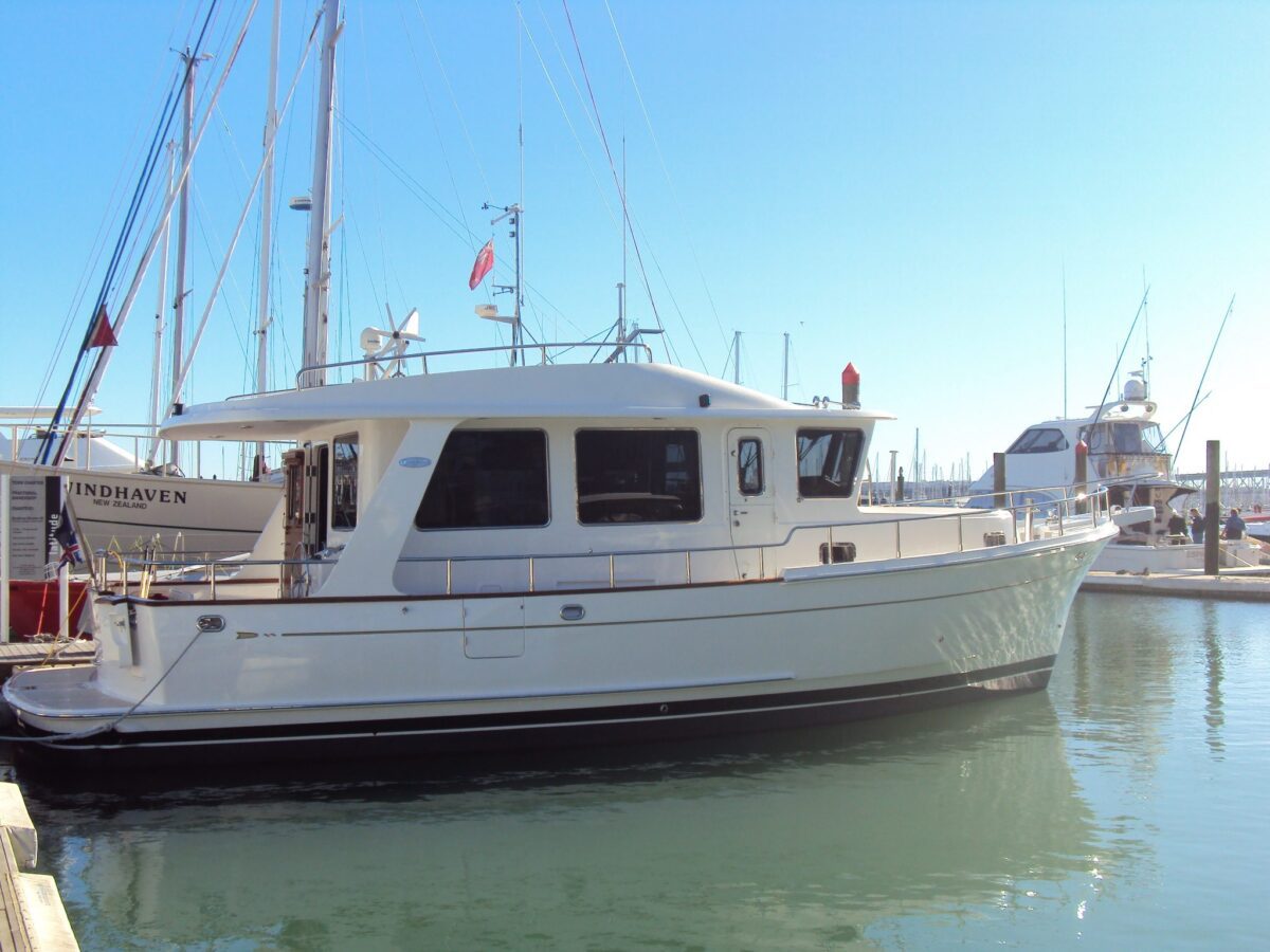 Alternative view of Don't need a flybridge? Look at a Selene 40 Kiwi Sedan