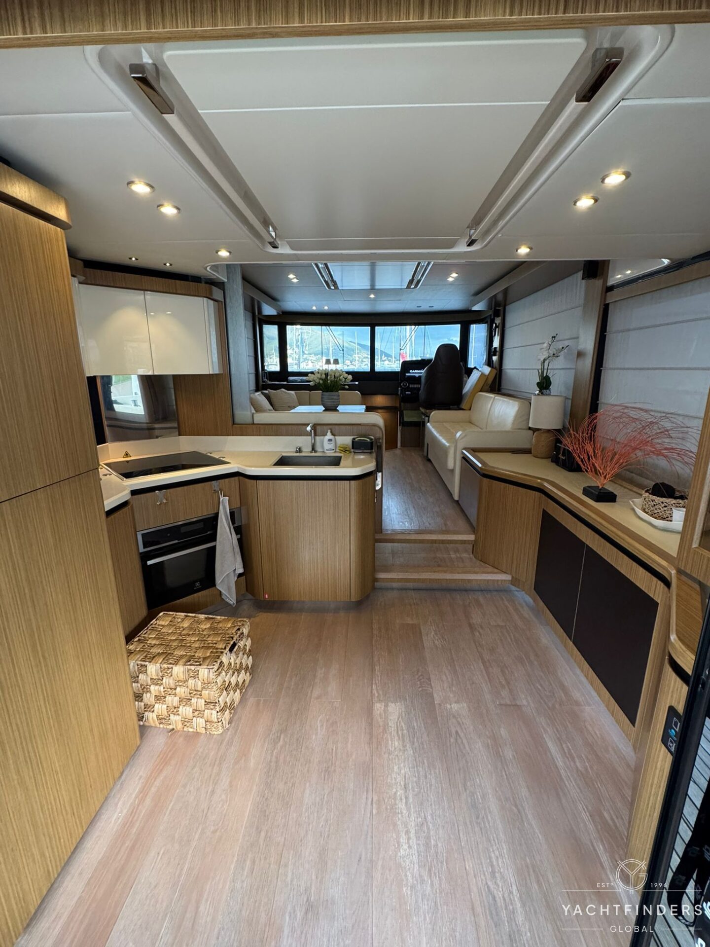 Absolute Navetta 52 - VAT Paid - Image 8