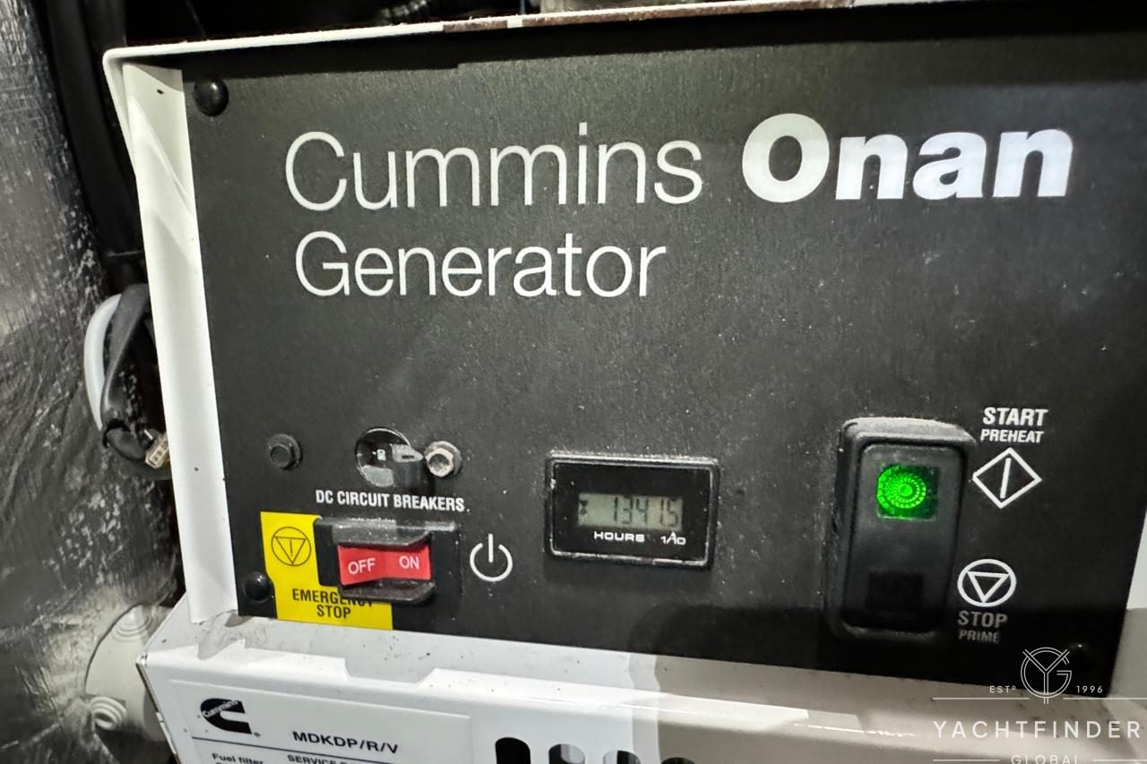 2019 Absolute Navetta 48 - Image 12