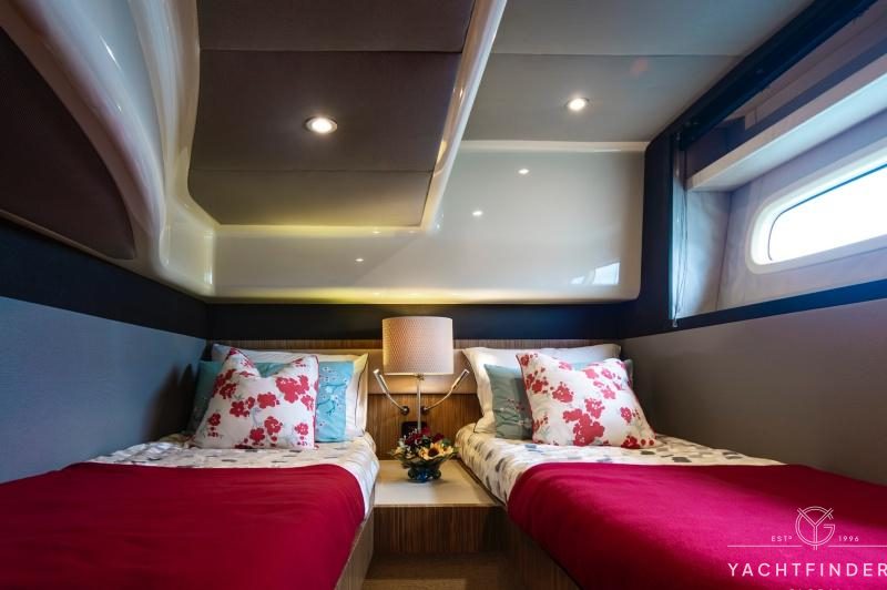 Azimut Magellano 43 2017 - Image 17