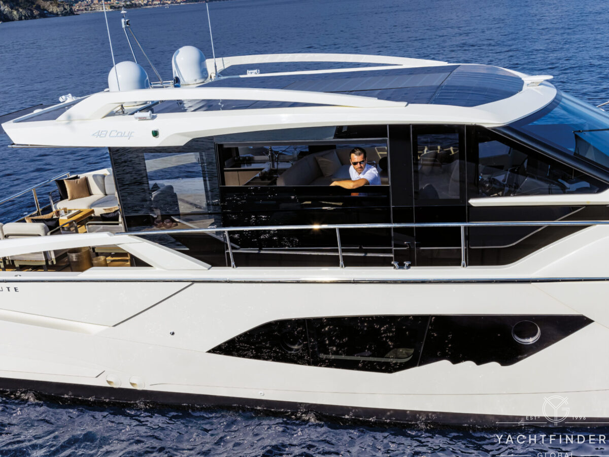 Make an offer now Absolute 48 Coupé New - Meets exceptional performance on New Zealand waterways.